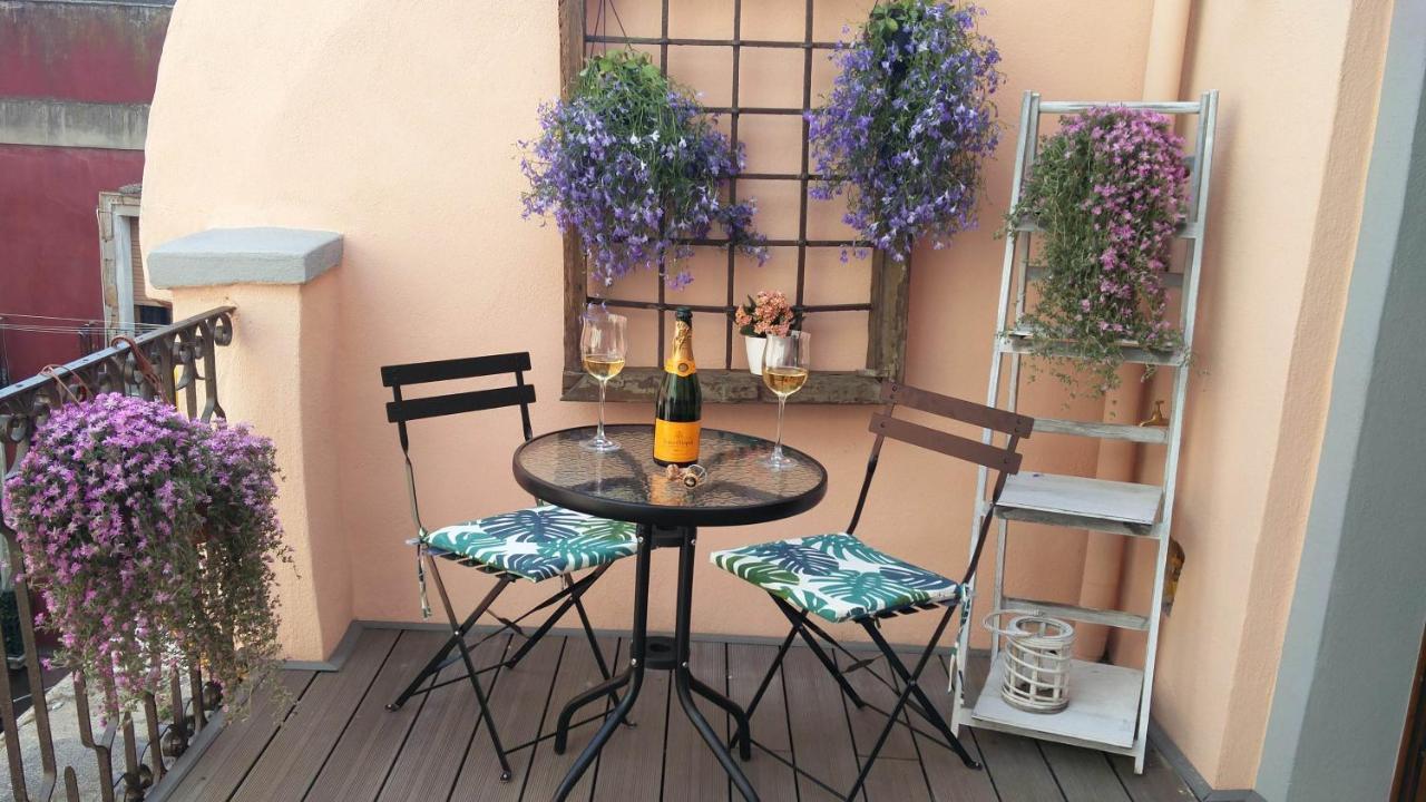 Q Flats Apartment Cagliari Exterior photo